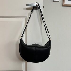 NWT Portland Leather Pebbled Black Koala Sling Bag Large